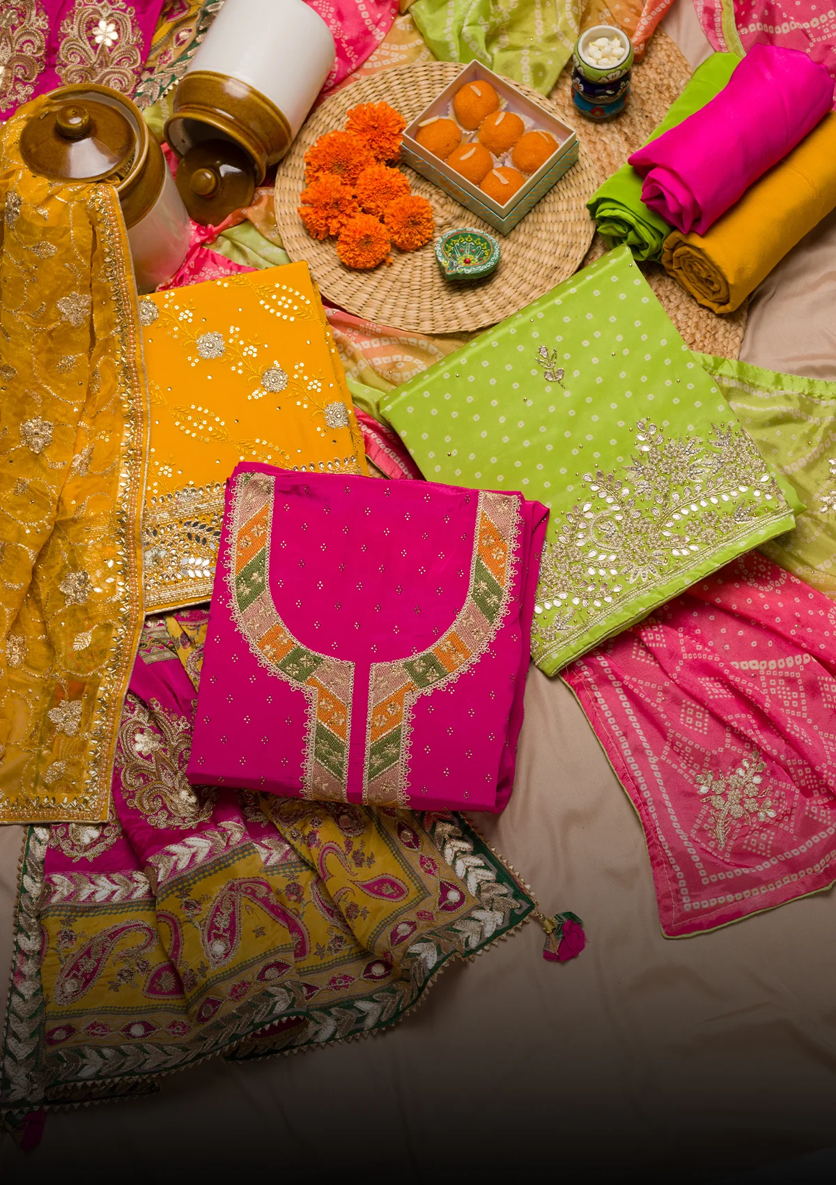 Kurta / suit / dupatta sets